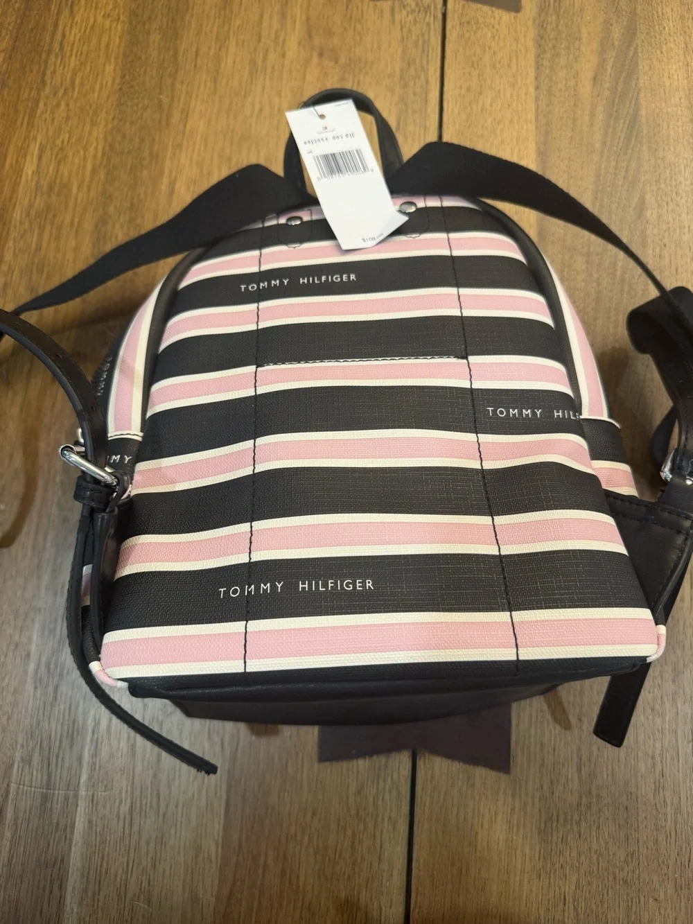 Tommy Hilfiger compact tommy